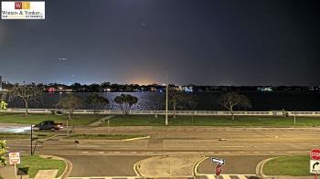 Weather camera view of Winter & Yonker P.A..