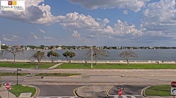 Weather camera view of Winter & Yonker P.A..