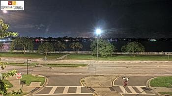 Weather camera view of Winter & Yonker P.A..