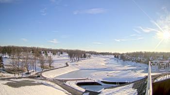 Weather camera view of The Royal Fox Country Club.