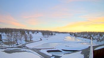 Weather camera view of The Royal Fox Country Club.