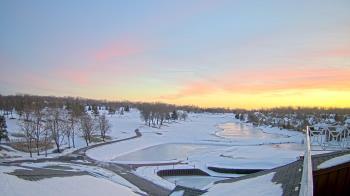 Weather camera view of The Royal Fox Country Club.