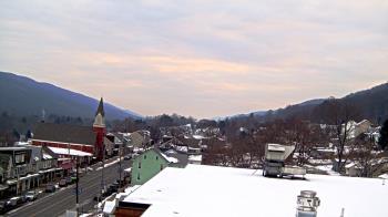 Weather camera view of Line Mountain ES Trevorton.