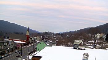 Weather camera view of Line Mountain ES Trevorton.