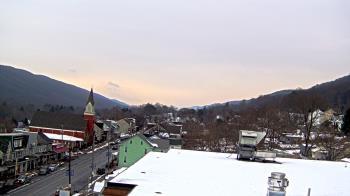 Weather camera view of Line Mountain ES Trevorton.