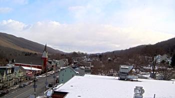 Weather camera view of Line Mountain ES Trevorton.