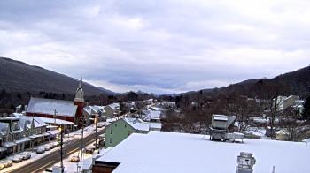 Weather camera view of Line Mountain ES Trevorton.