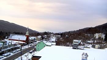 Weather camera view of Line Mountain ES Trevorton.