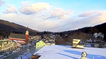 Weather camera view of Line Mountain ES Trevorton.