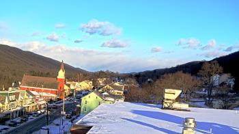 Weather camera view of Line Mountain ES Trevorton.