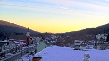 Weather camera view of Line Mountain ES Trevorton.