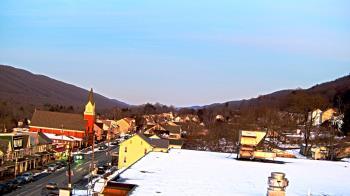 Weather camera view of Line Mountain ES Trevorton.