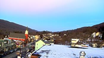 Weather camera view of Line Mountain ES Trevorton.