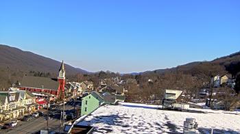 Weather camera view of Line Mountain ES Trevorton.