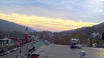 Weather camera view of Line Mountain ES Trevorton.