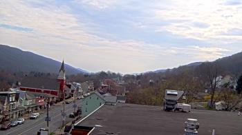 Weather camera view of Line Mountain ES Trevorton.