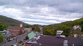Weather camera view of Line Mountain ES Trevorton.