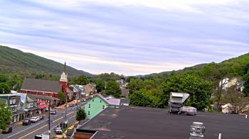 Weather camera view of Line Mountain ES Trevorton.