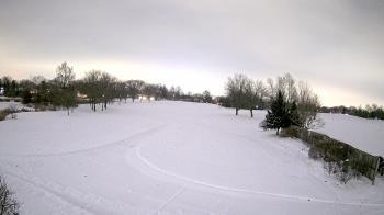 Weather camera view of Village Links of Glen Ellyn.