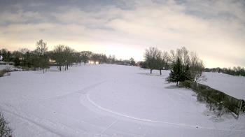 Weather camera view of Village Links of Glen Ellyn.