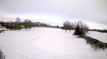 Weather camera view of Village Links of Glen Ellyn.