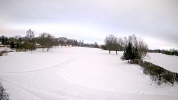 Weather camera view of Village Links of Glen Ellyn.