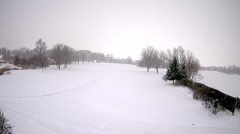 Weather camera view of Village Links of Glen Ellyn.