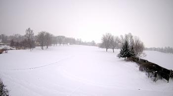 Weather camera view of Village Links of Glen Ellyn.