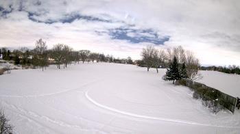 Weather camera view of Village Links of Glen Ellyn.
