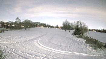 Weather camera view of Village Links of Glen Ellyn.