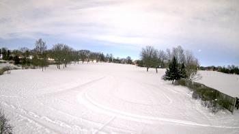 Weather camera view of Village Links of Glen Ellyn.