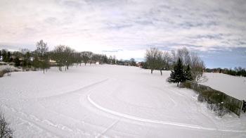 Weather camera view of Village Links of Glen Ellyn.
