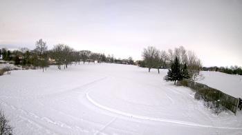 Weather camera view of Village Links of Glen Ellyn.