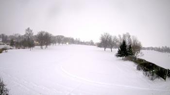 Weather camera view of Village Links of Glen Ellyn.