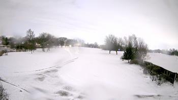 Weather camera view of Village Links of Glen Ellyn.