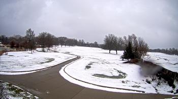Weather camera view of Village Links of Glen Ellyn.