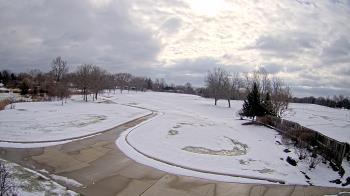 Weather camera view of Village Links of Glen Ellyn.