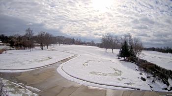 Weather camera view of Village Links of Glen Ellyn.