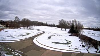 Weather camera view of Village Links of Glen Ellyn.