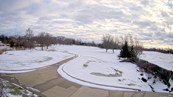 Weather camera view of Village Links of Glen Ellyn.