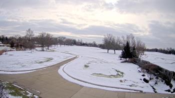 Weather camera view of Village Links of Glen Ellyn.