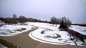 Weather camera view of Village Links of Glen Ellyn.