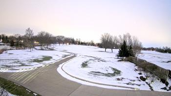 Weather camera view of Village Links of Glen Ellyn.