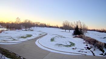 Weather camera view of Village Links of Glen Ellyn.