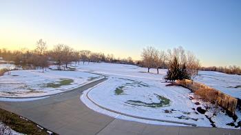 Weather camera view of Village Links of Glen Ellyn.