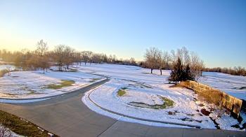 Weather camera view of Village Links of Glen Ellyn.