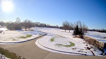 Weather camera view of Village Links of Glen Ellyn.