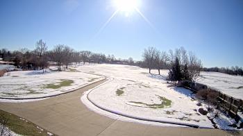 Weather camera view of Village Links of Glen Ellyn.