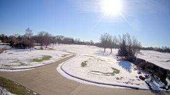 Weather camera view of Village Links of Glen Ellyn.