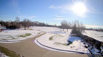 Weather camera view of Village Links of Glen Ellyn.
